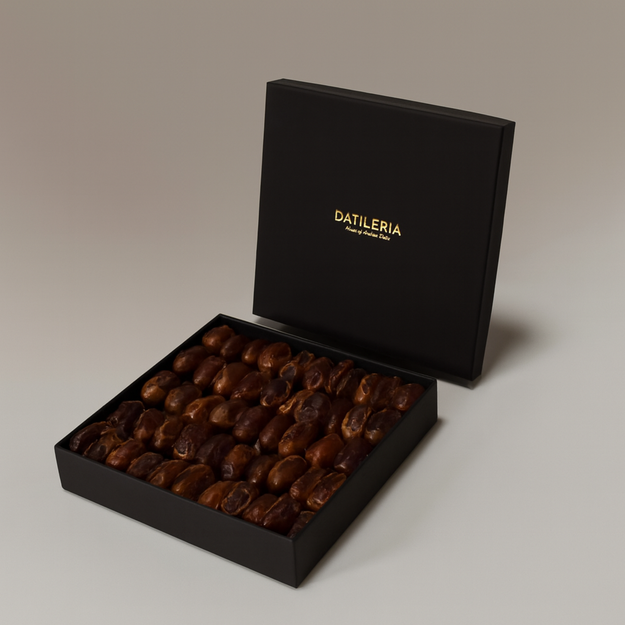 Selected Kholas Dates – Gift Box