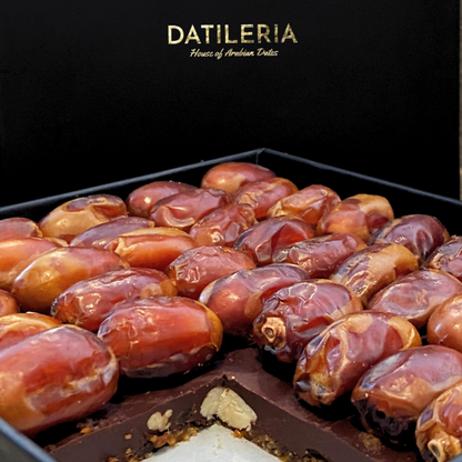 Kholas Dates on Organic Chocolate Date Bark Gift Box